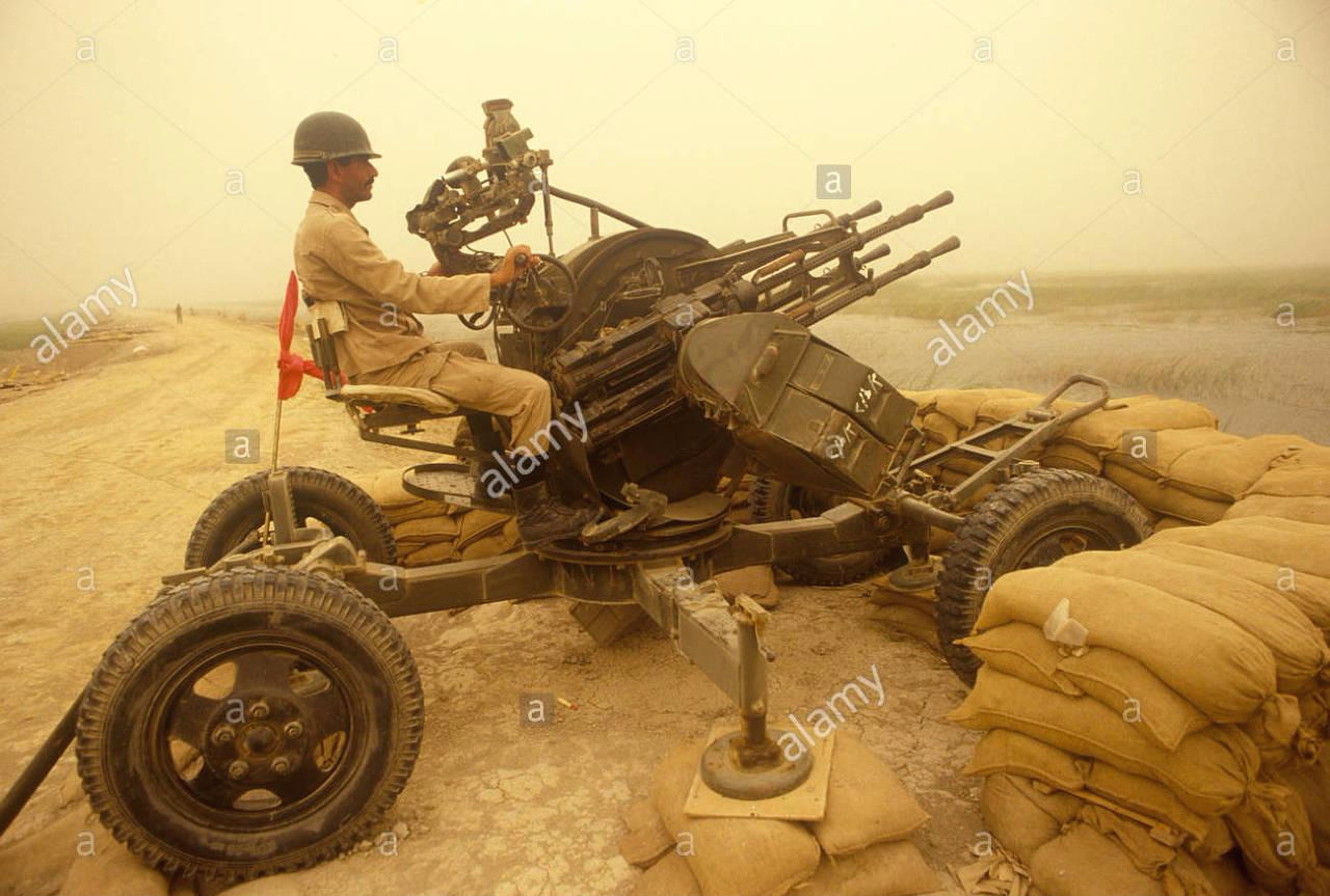 9.iran-iraq-iran-iraq-war-also-known-as-first-persian-gulf-war-or-gulf-DPD632.jpg