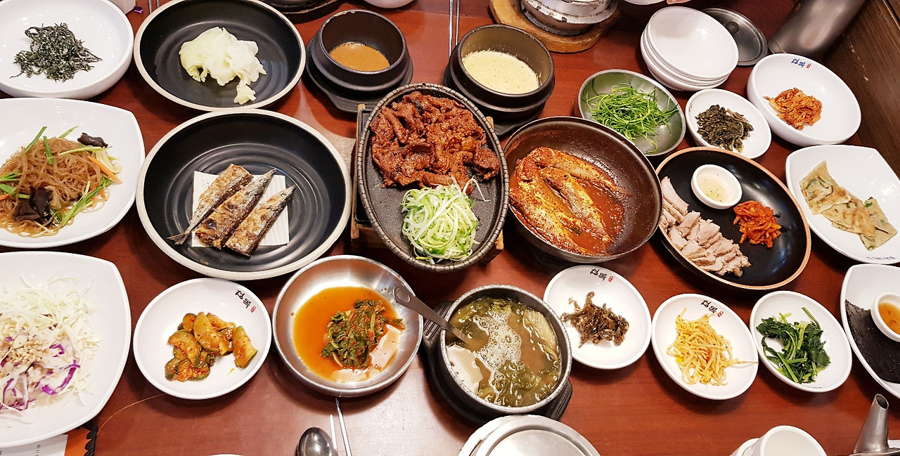 한정식 청목.jpg