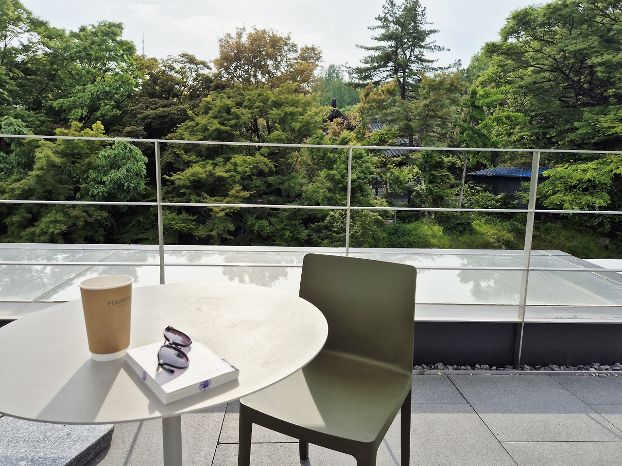 카페 삼청동.jpg