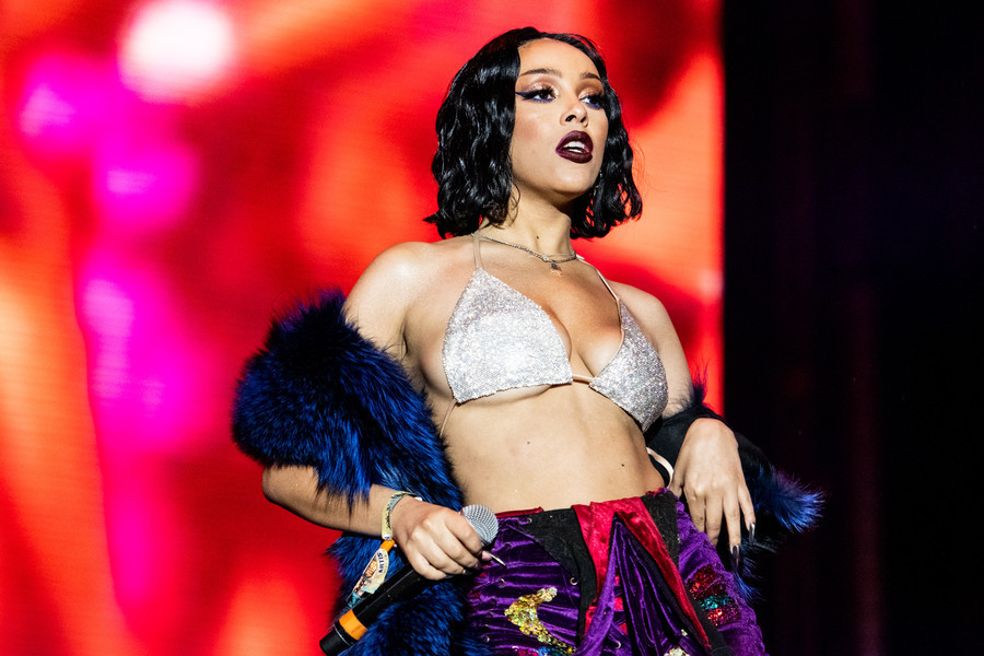 Doja Cat_01.jpg