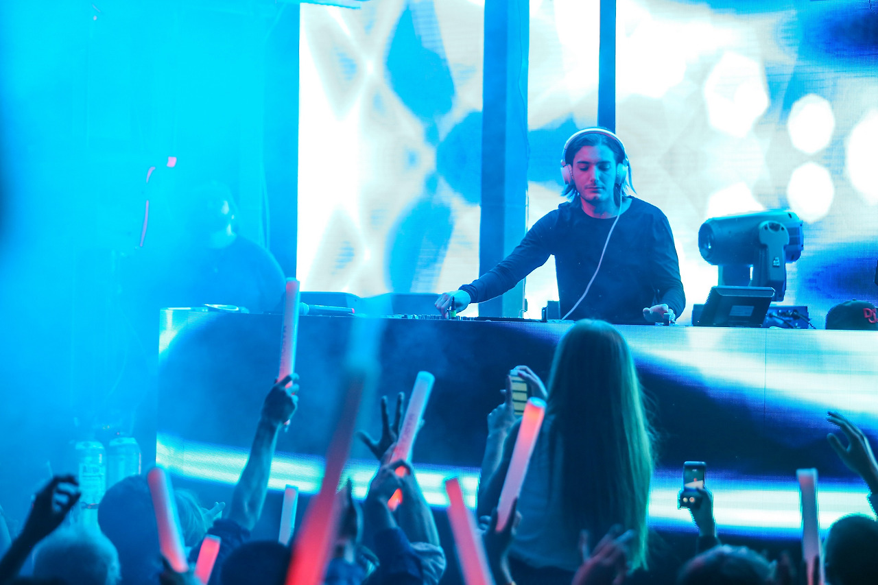 Alesso-Marquee32115.jpg