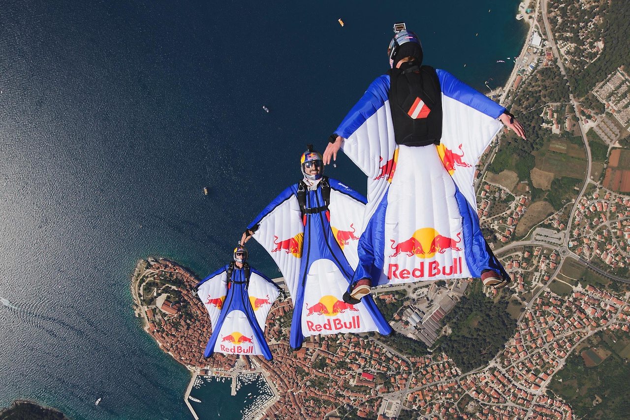 red-bull-skydive-team-wingsuits.jpg.jpg
