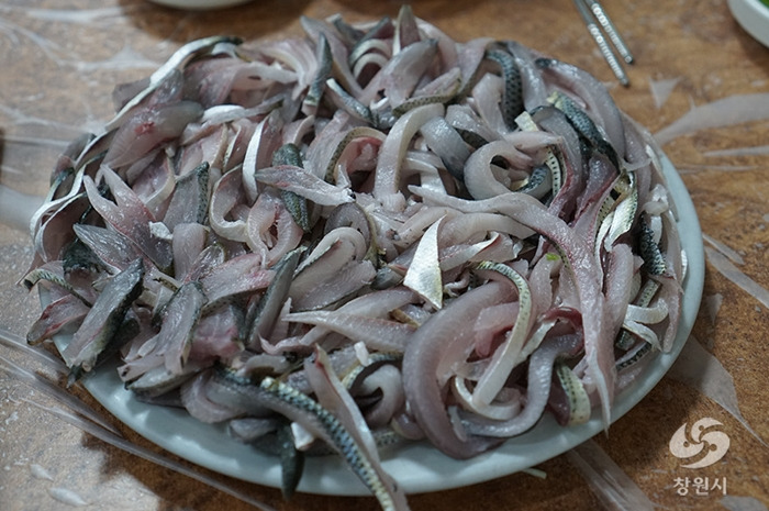 9. Cap 2019-10-17 11-08-27-187.jpg