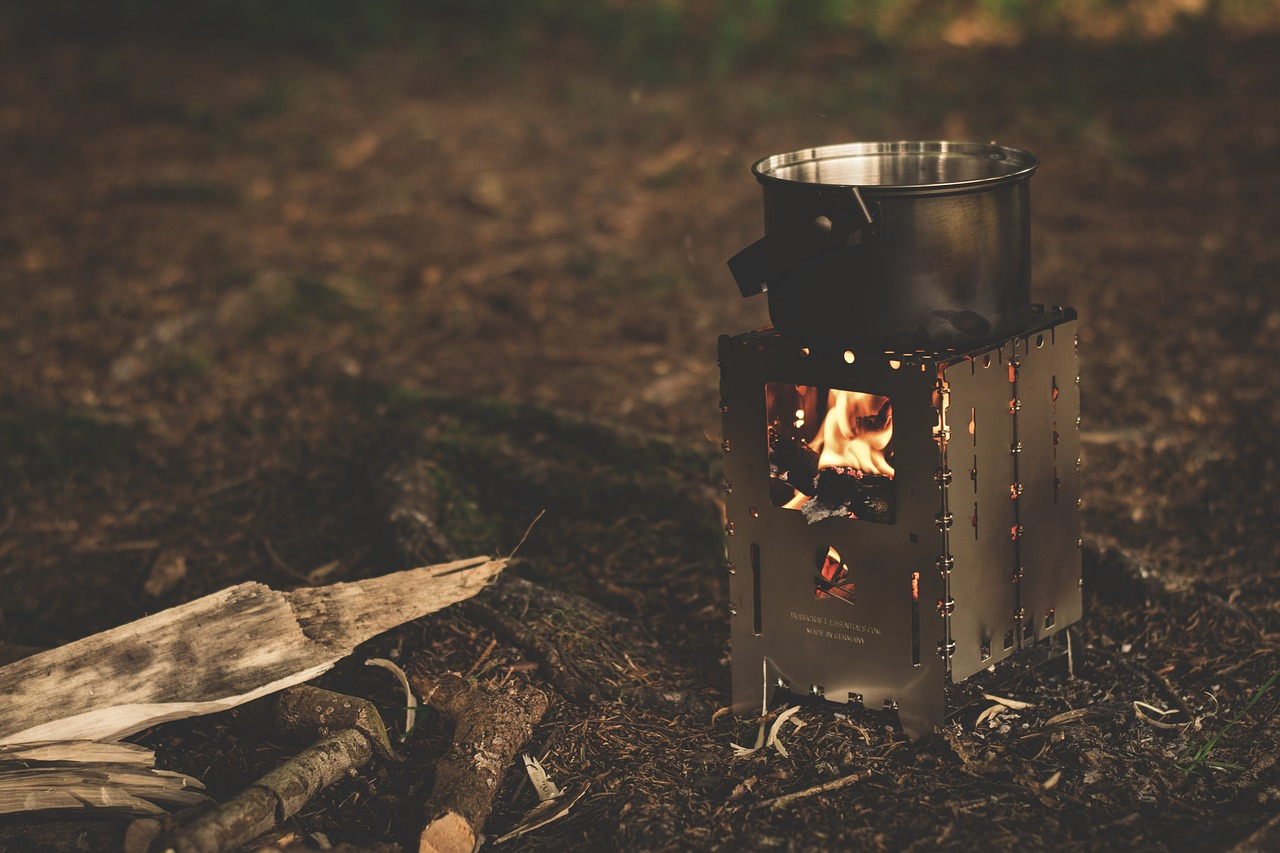 camping-cooker-1853680_1280.jpg