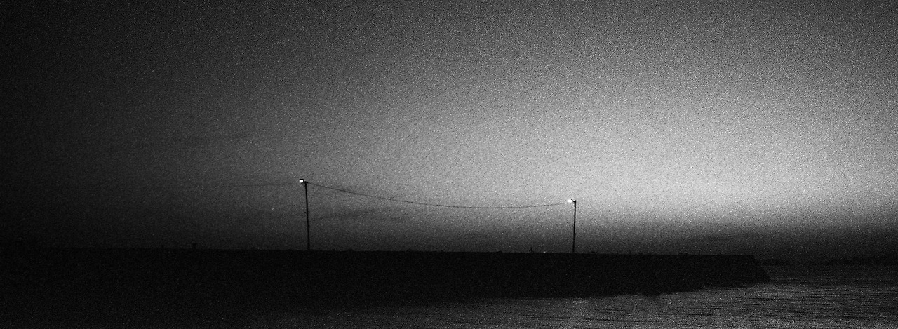 기별 02 _ 160_75cm _ gelatin silver print 2015.jpg