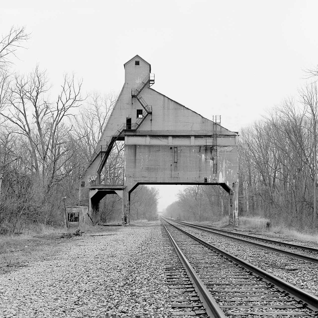 Coaling-tower-19-looking-east-2015_Web.jpg