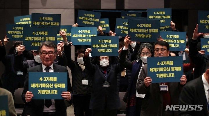 다운로드 (16).jpg