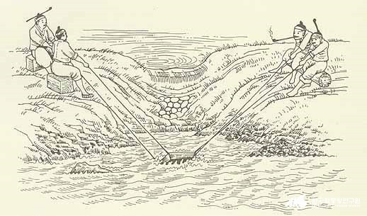 재래식_염전 제염작업 한국민족문화대백과.jpg