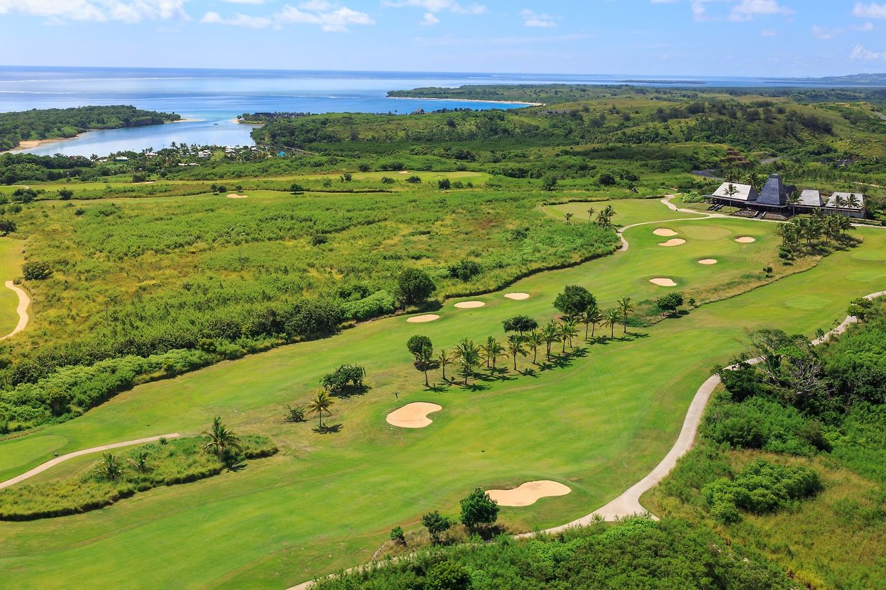 비제이싱의 고향이 피지, 가장 유명한 골프장은 나탄돌라골프장이다.jpg