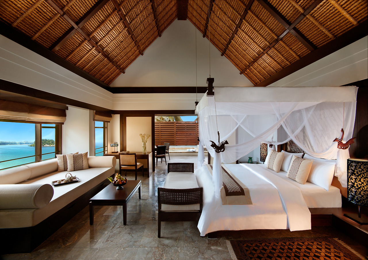 Banyan Tree Bintan -Guestroom_SeaView_Villa.jpg