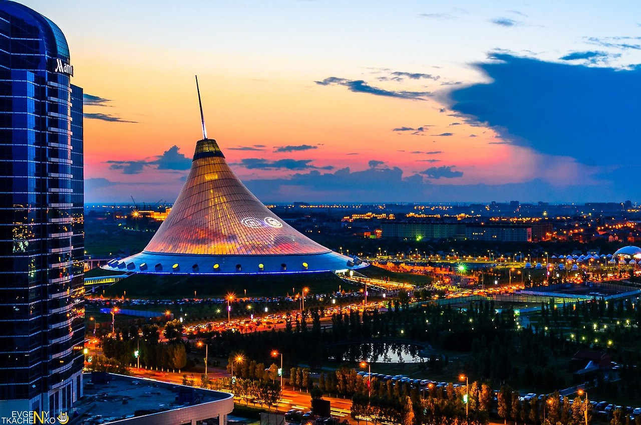 astana-at-night-kazakhstan-1.jpg