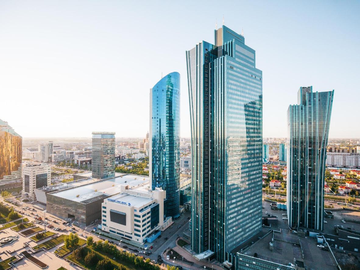 라이터 처럼 생긴 정부 청사(Modern Government Quarter).jpg