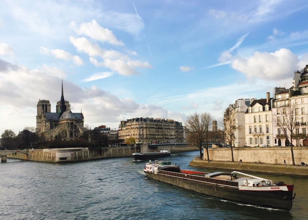 2.파리 센강.jpg