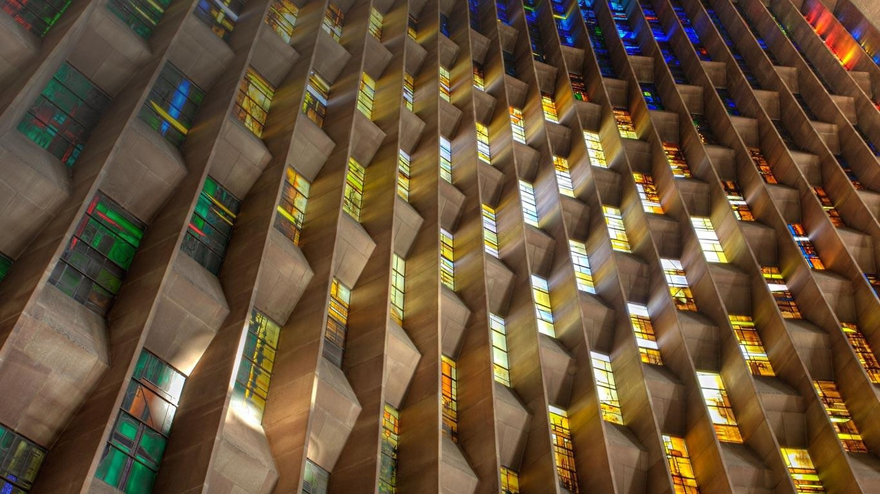 Coventry Cathedral, Coventry, United Kingdom1.jpg