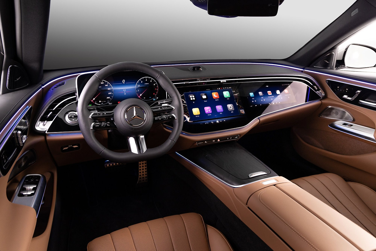 사진10-더 뉴 E-클래스 인테리어.jpg