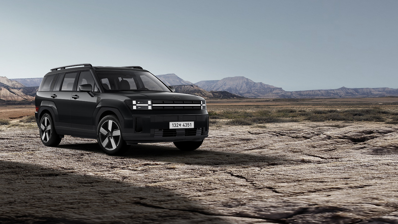 (사진1) 2026 싼타페 블랙 익스테리어.jpg