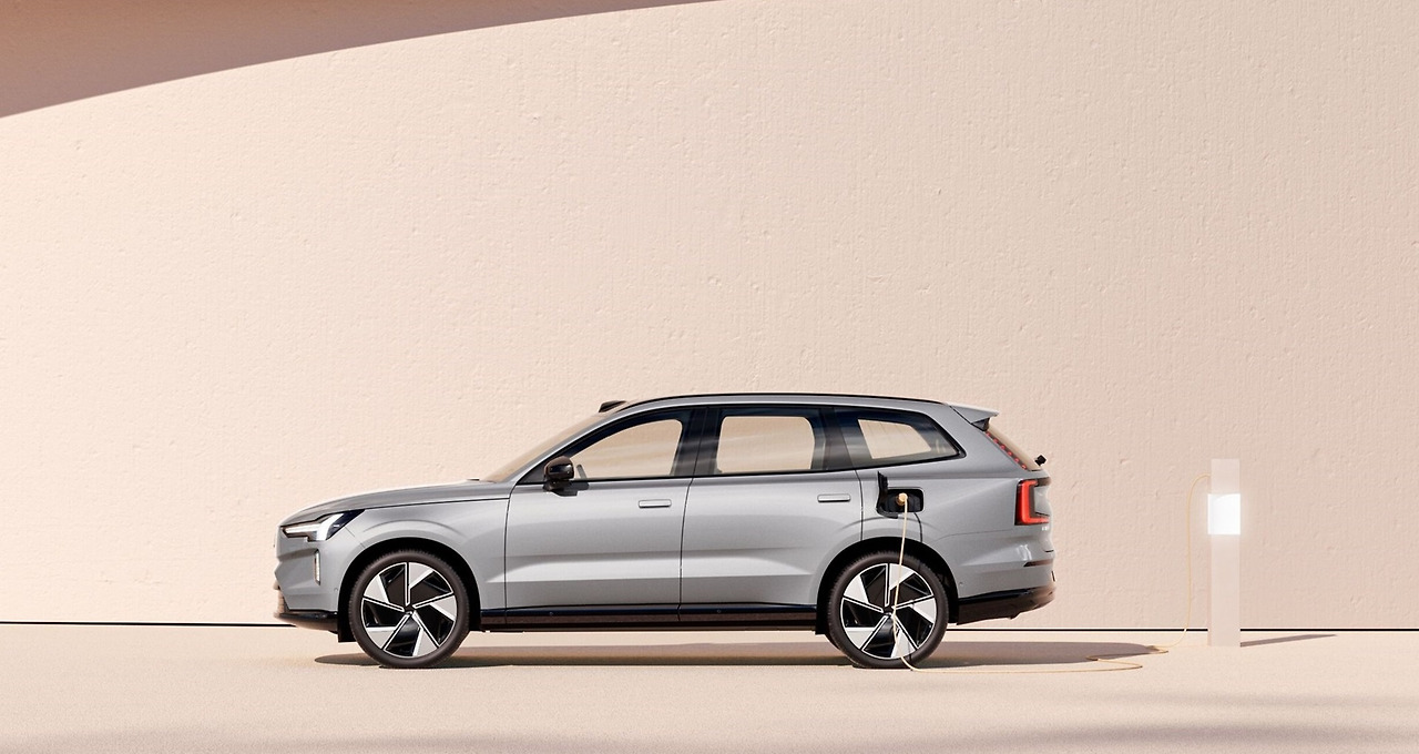 사진자료_VOLVO EX90 (5).jpg