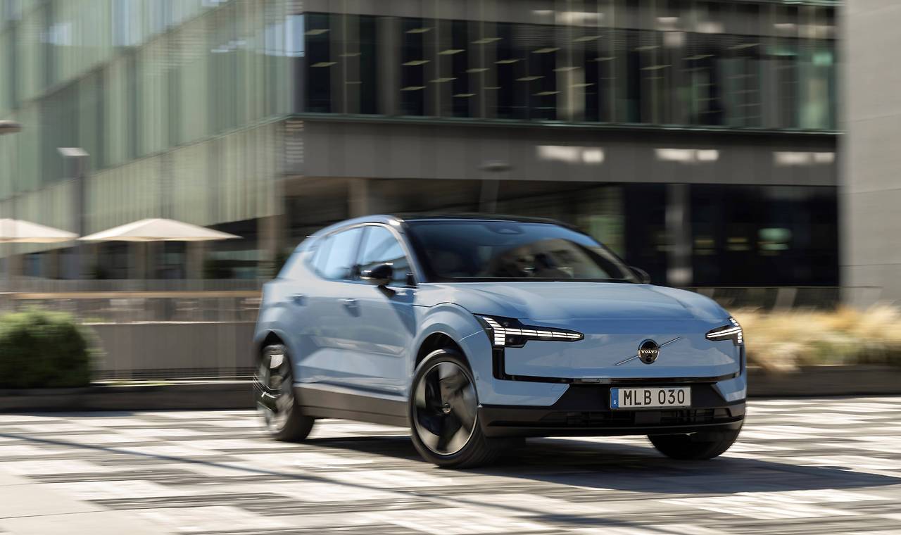 볼보자동차 프리미엄 순수 전기 SUV, 볼보 EX30 (1).jpg