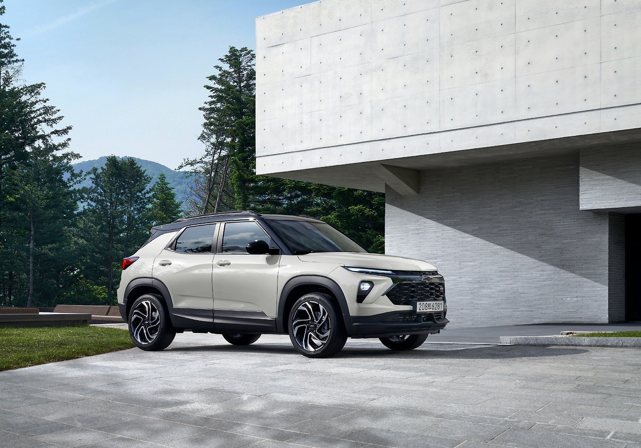 [사진 1] 쉐보레, 2026년형 트레일블레이저_신규 외장 컬러 모카치노 베이지(Mochaccino Beige).jpg