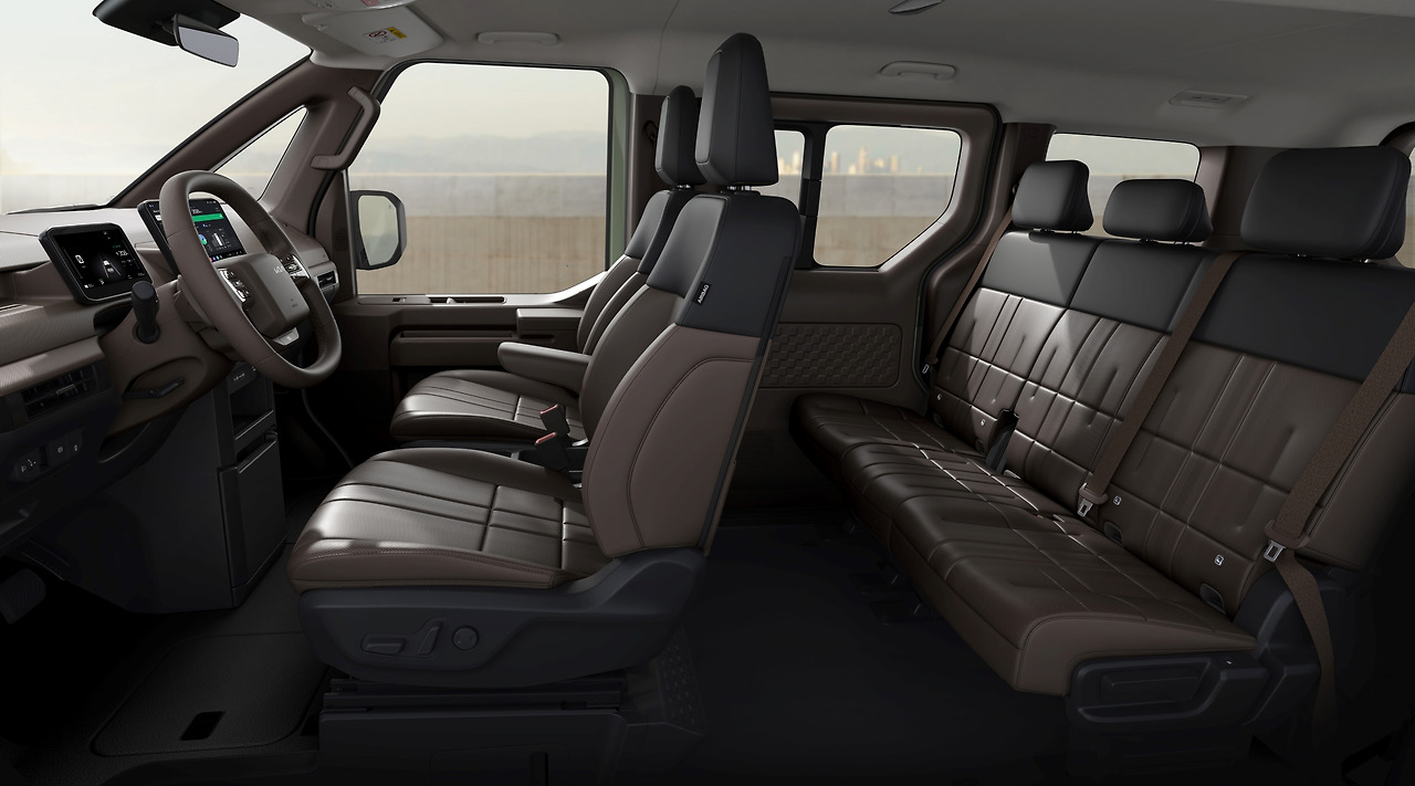 (사진7) 더 기아 PV5 패신저 내장.jpg