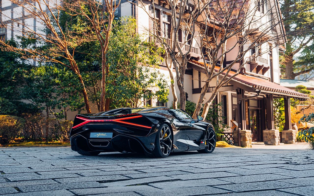 17 BUGATTI_W16-Mistral_Japan.jpg