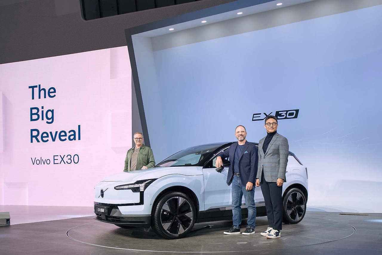 ex303인 복사.jpg