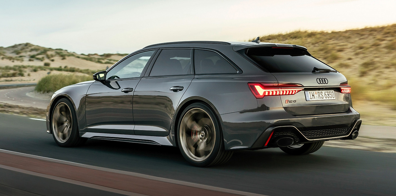 사진 2_더 뉴 아우디 RS 6 아반트 퍼포먼스.jpg