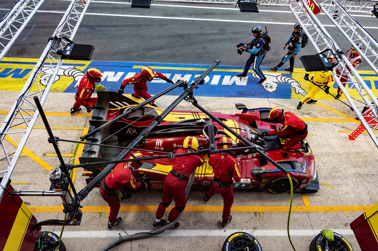 12_페라리 르망 24시 3연승.jpg