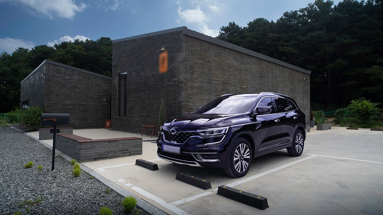 오전사암그레이커피 앞에서.jpg