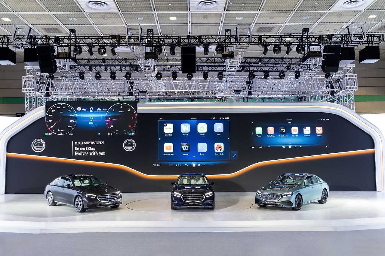 사진7-더 뉴 E-클래스 코리안 프리미어.jpg