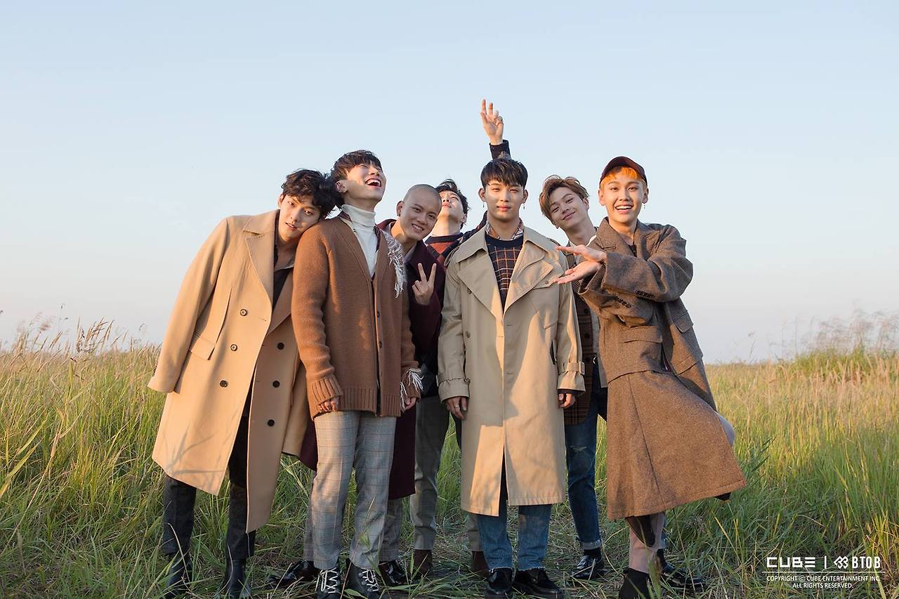 BTOB-Brother-Act-Jacket-Behind-41.jpg