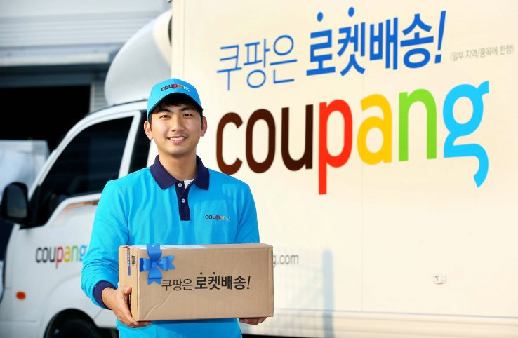 coupang-men-customer-service-reps.jpg
