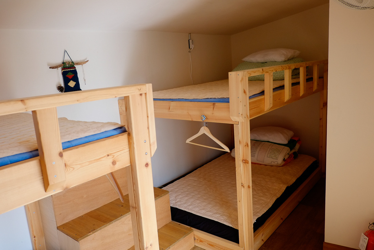 맨도롱또똣2016 바깥채4인실6.jpg