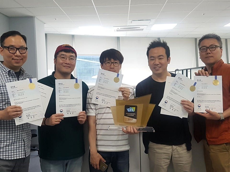 특허증 사진 (1).jpg