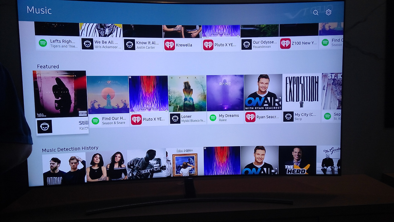 TV_Samsung_SmartHub 30.jpg