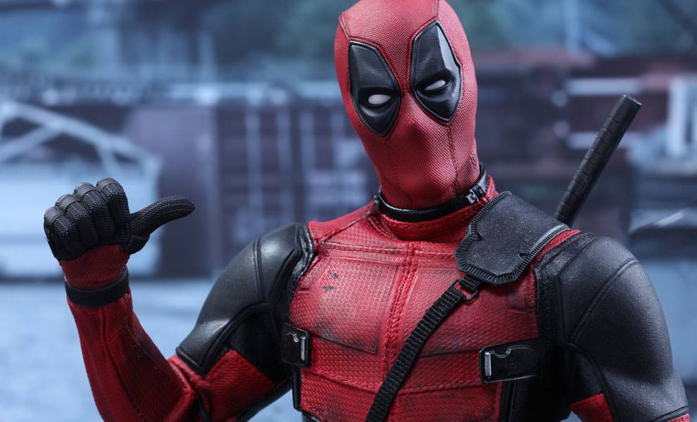 marvel-deadpool-sixth-scale-hot-toys-feature-902628.jpg