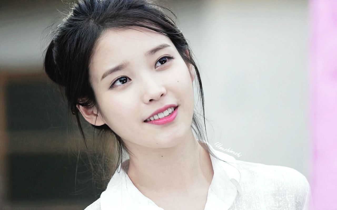 아이유.jpg