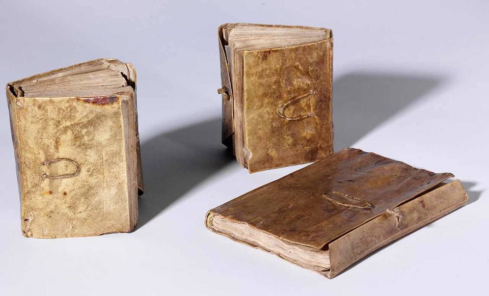 2008BU9465---3-volumes-of-the-forster-codex-CROP-1280.jpg
