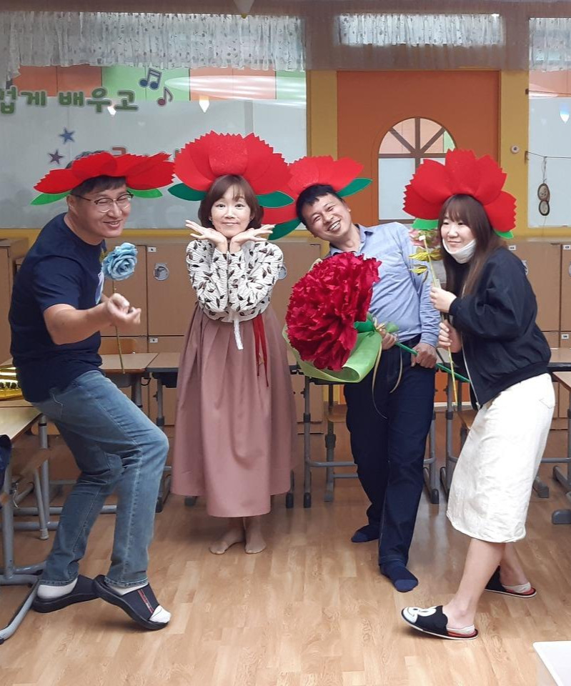 20200515_스승의날 포토존2.jpg