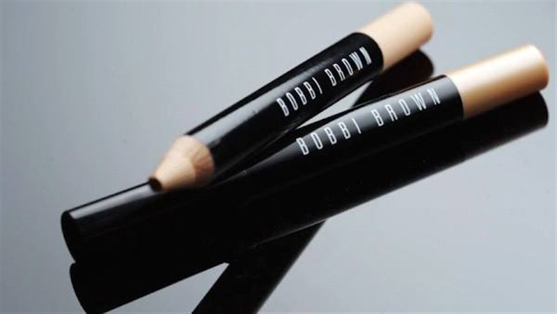 Bobbi-Brown-Retouching-Pencil.jpg
