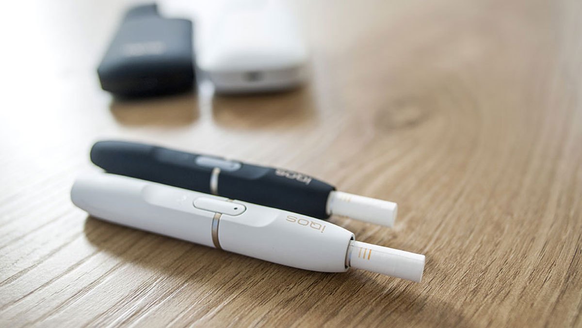 Philip-Morris-IQOS-Kit.jpg