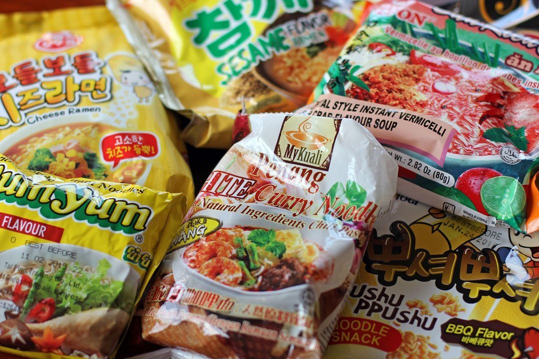 Instant-Noodles-2-Wide.jpg