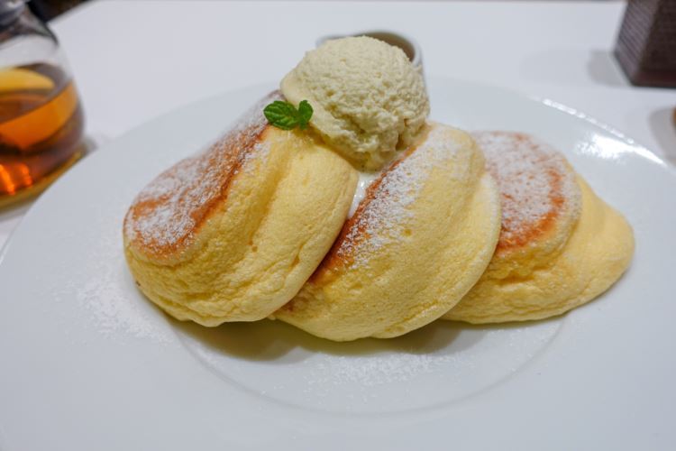 9시아와세노 팬케이크resize.jpg