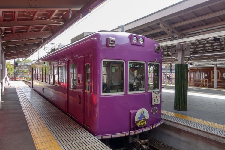 26아라시야마 란덴열차resize.jpg