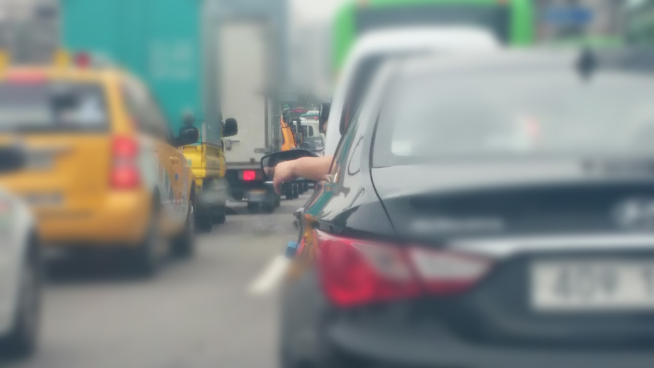 운전중 흡연-2 copy.jpg