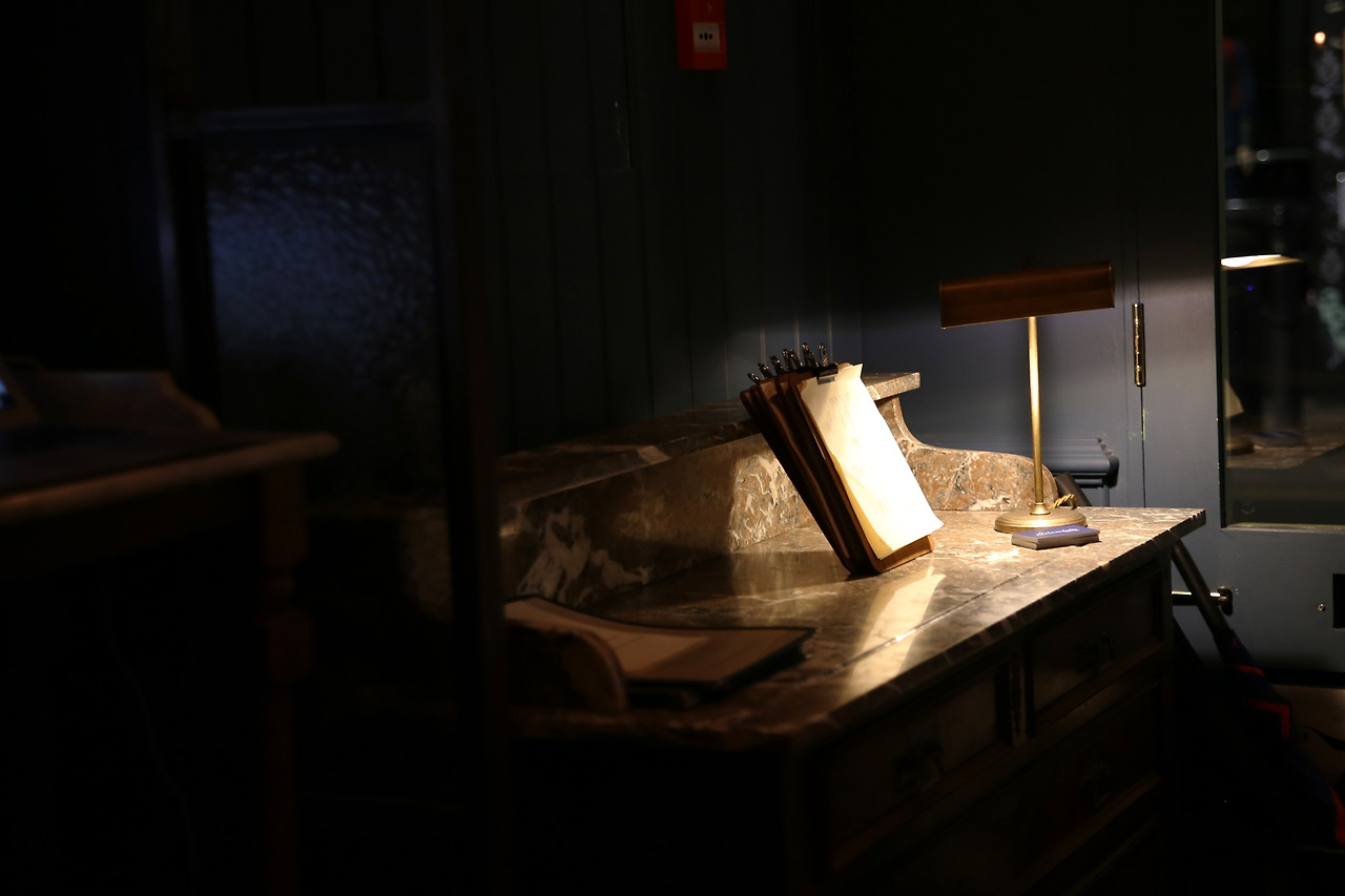 23_숨겨진빛 - 복사본.jpg