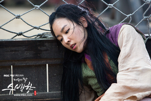 제왕의 딸 수백향.jpg