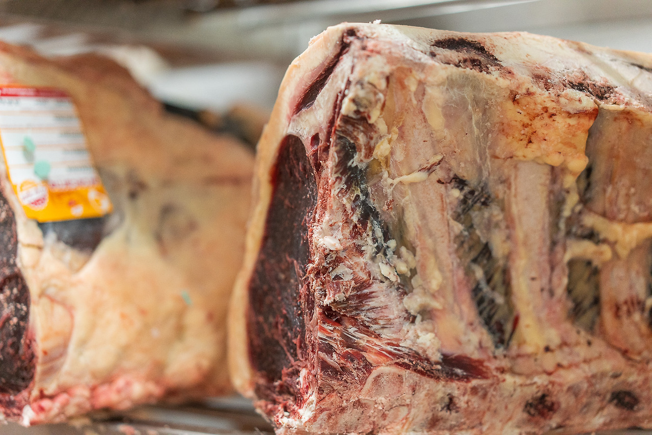 maduracio%CC%81n-de-la-carne-en-seco-Dry-Aged-13.jpg