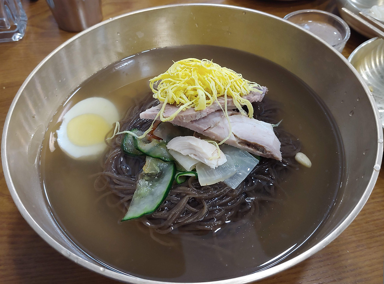 설눈 물냉면.jpg