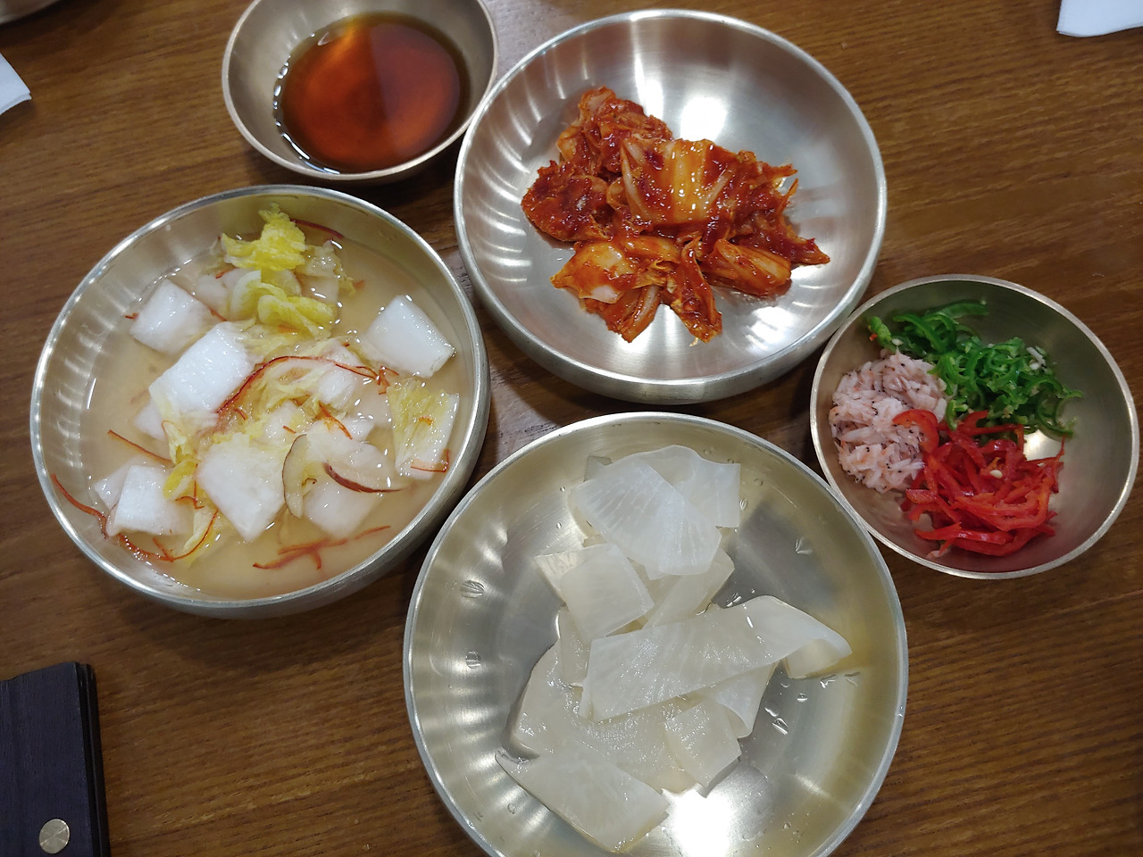 설눈 기본반찬.jpg